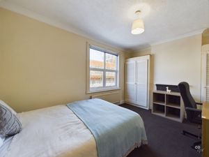 Photo 16- click for photo gallery